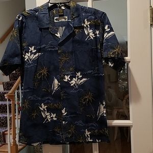 Hawaiian shirt, size L, by Palmwave Hawaii